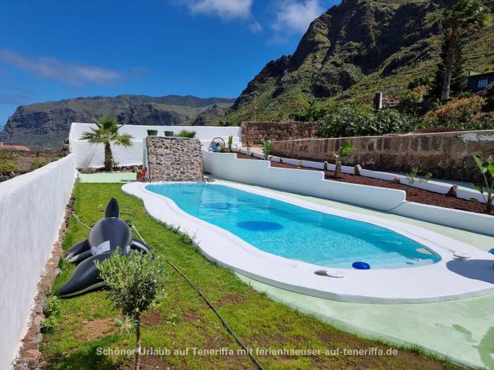 Sonnendurchflutete Ferienwohnung mit eigenem Garten bei Los Silos