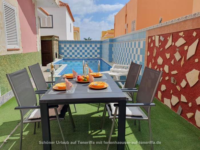 Haus mit Pool in Las Rosas – Wohnen nahe der Küste von Las Galletas