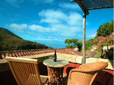 Kleines freistehendes Haus auf Finca mit Garten, Grill und Pool 