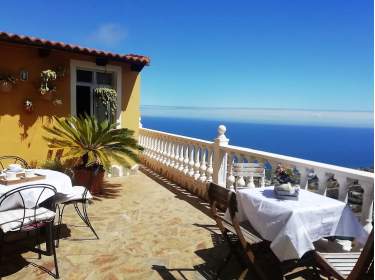 Ländlich gelegene Fewo mit Terrasse und Meerblick in La Guancha