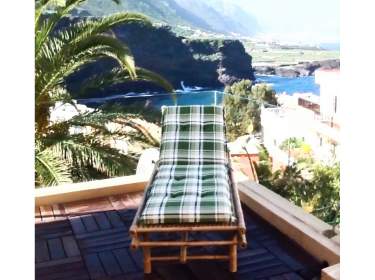 Helle, strandnahe Ferienwohnung mit Terrasse in Icod de los Vinos