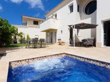 Große Villa mit Privatpool, Garten und vielen Extras in Tabaiba Große Villa mit Privatpool, Garten und vielen Extras in Tabaiba