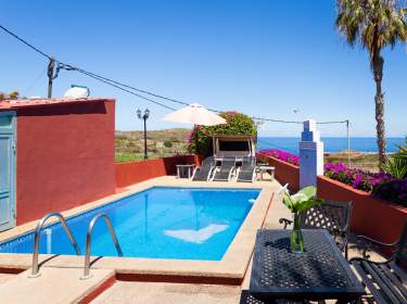 Schönes Apartment auf einer Finca mit Pool und Whirlpool Schönes Apartment auf einer Finca mit Pool und Whirlpool