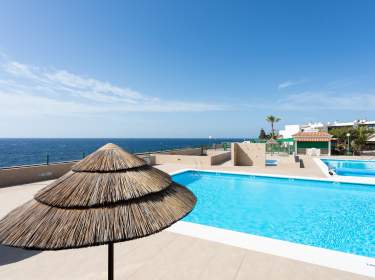 Costa del Silencio: FeWo in 1. Meereslinie mit 2 Balkonen und 3 Pools