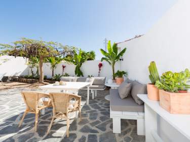 Finca Ferienhaus mit eigenem Grundstück und Wlan in Palm Mar