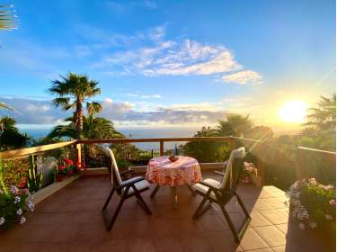 Finca mit Meerblick, tropische Planzen, Sauna und WLAN