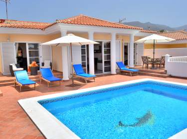 Schöne Villa mit Privatpool, Wlan und Klimaanlage an der Costa Adeje