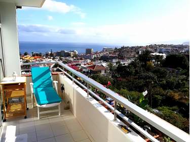 Ferienwohnung mit beheiztem Pool, Wlan und priv. Terrasse