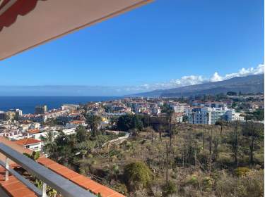 Ferienwohnung mit beheiztem Pool und Meerblick im La Chiripa