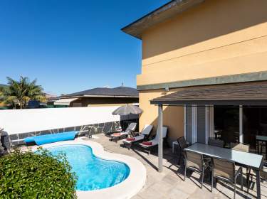 Ferienhaus mit beheizbarem Pool und Meerblick in Puerto de la Cruz